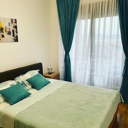 Apartman Iva Tivat Eksteriør billede