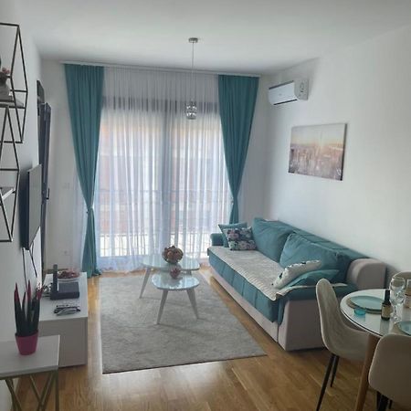 Apartman Iva Tivat Eksteriør billede