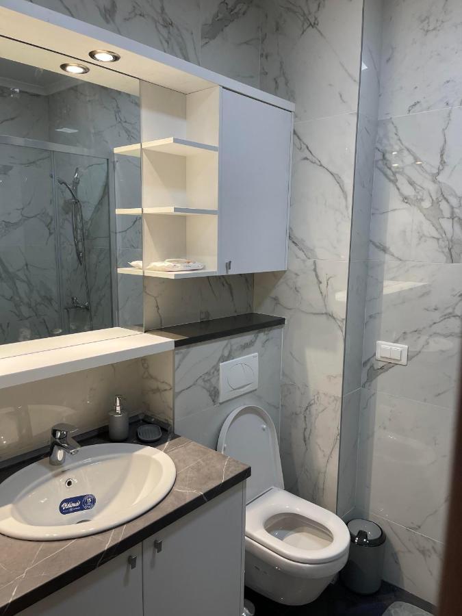 Apartman Iva Tivat Eksteriør billede