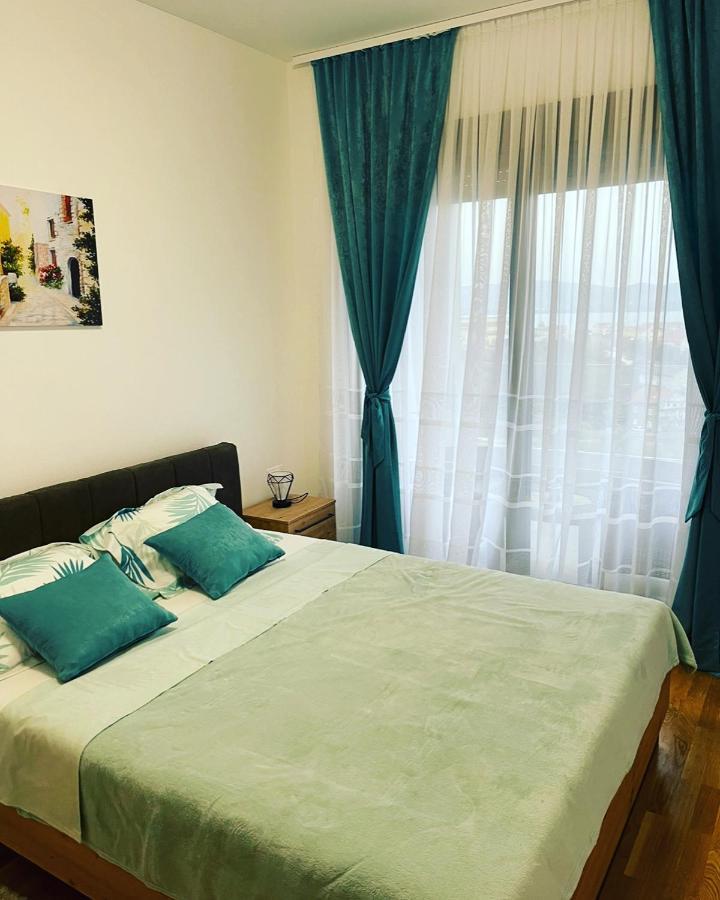 Apartman Iva Tivat Eksteriør billede